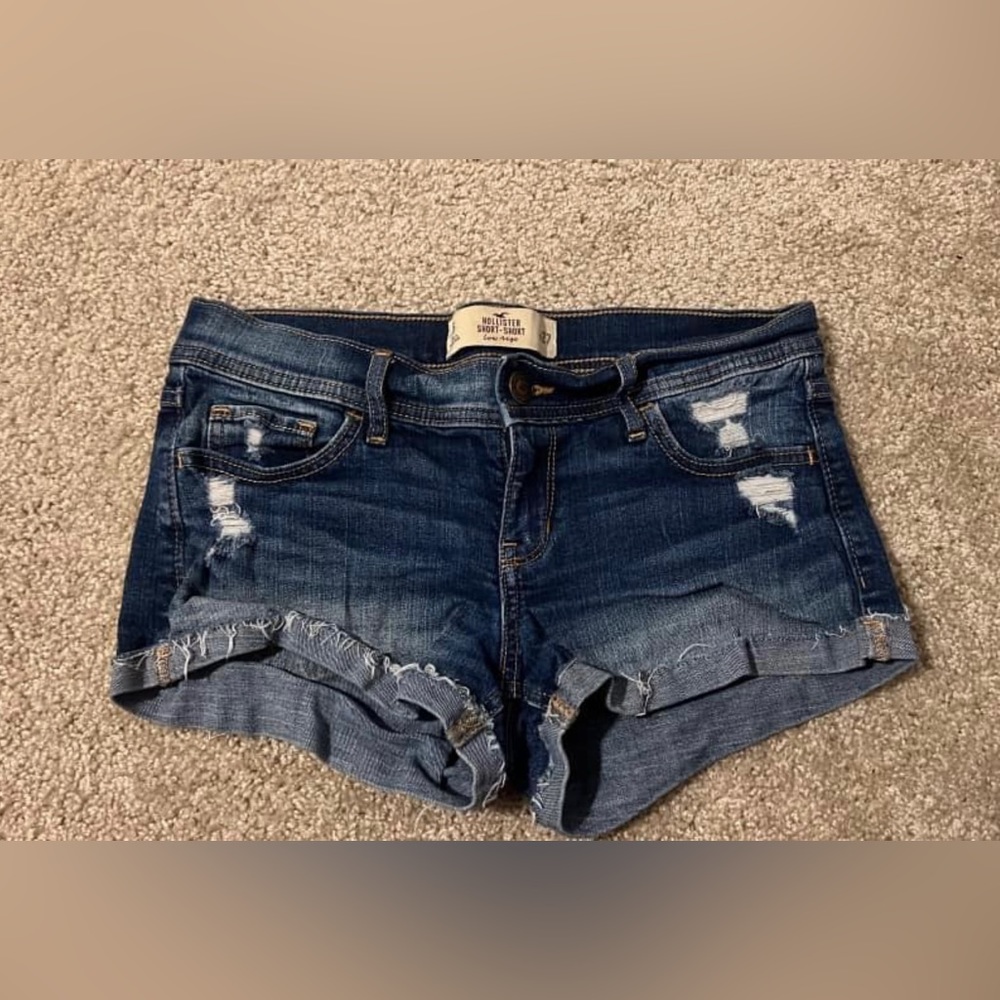Hollister jean shorts